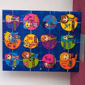 VINTAGE LISA FRANK STAR FRIENDS ZODIAC  2 POCKET FOLDER IN EXCELLENT CONDITION